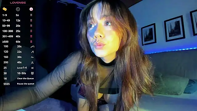 sofimendoza online show from 10-12-25, 05:06