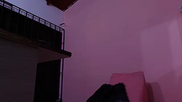 celeste sea online show from 10-04-25, 07:12