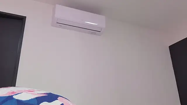 celeste sea online show from 06-18-26, 07:18