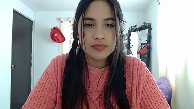 Snapshot of InocentHeaven1 chatting on 02-06-25, 03:52 InocentHeaven1 online show from 02-06-25, 03:52