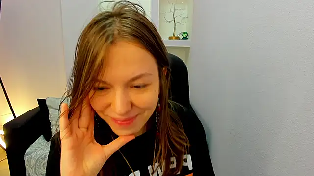 Persephoni online show from 04-29-26, 10:19