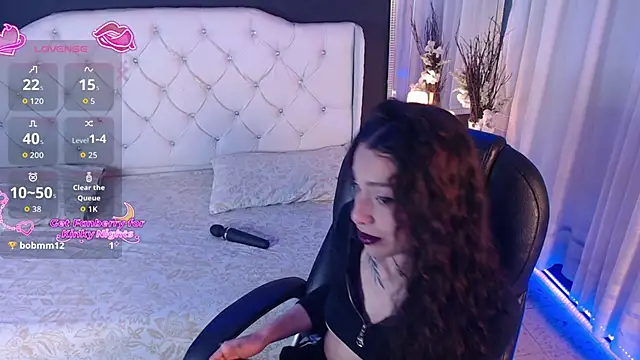 LiaVillalobos online show from 11-27-25, 02:08