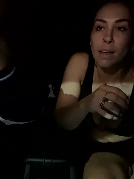 LeaGambit   online show from 01-11-26, 03:33