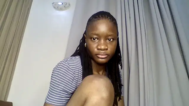 Snapshot of sweet_sassy_ chatting on 03-10-26, 02:27 sweet sassy online show from 03-10-26, 02:27