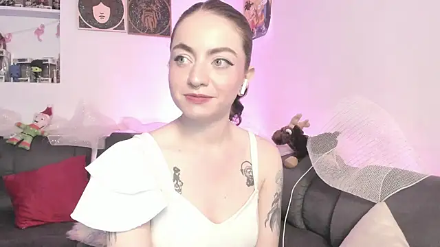 Agathaks online show from 12-20-25, 11:23