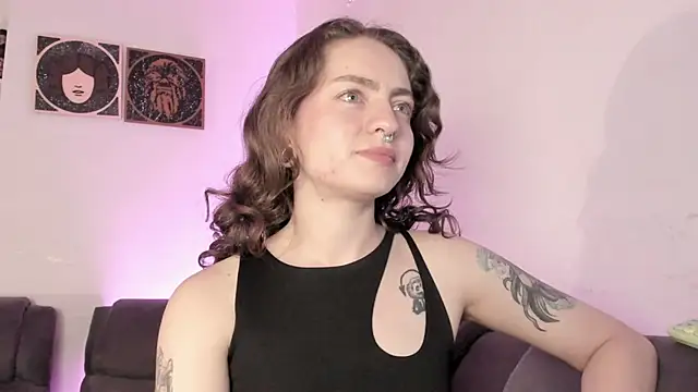 Snapshot of Agathaks chatting on 03-16-26, 12:06 Agathaks online show from 03-16-26, 12:06