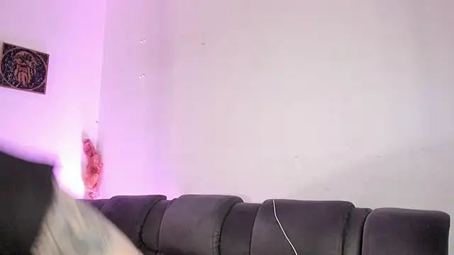 Snapshot of Agathaks chatting on 03-24-26, 12:26 Agathaks online show from 03-24-26, 12:26