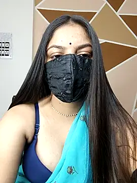 Snapshot of _desigori chatting on 03-21-25, 03:55 desigori online show from 03-21-25, 03:55