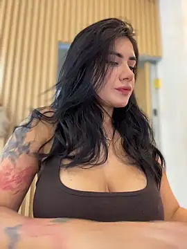 clarachanelricek online show from 12-13-25, 07:53