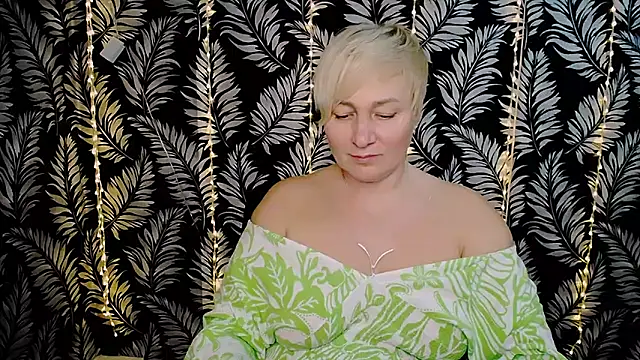 Olivia playful online show from 02-22-25, 03:36