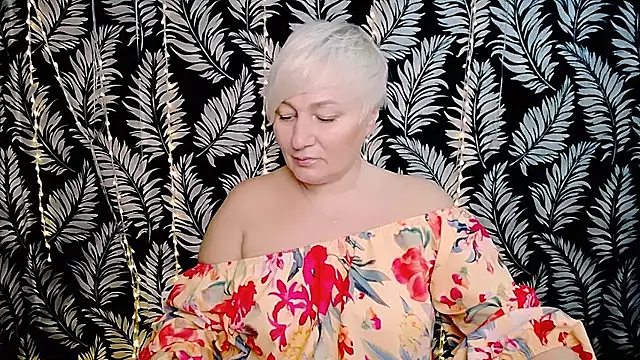 Olivia playful online show from 01-11-26, 12:43