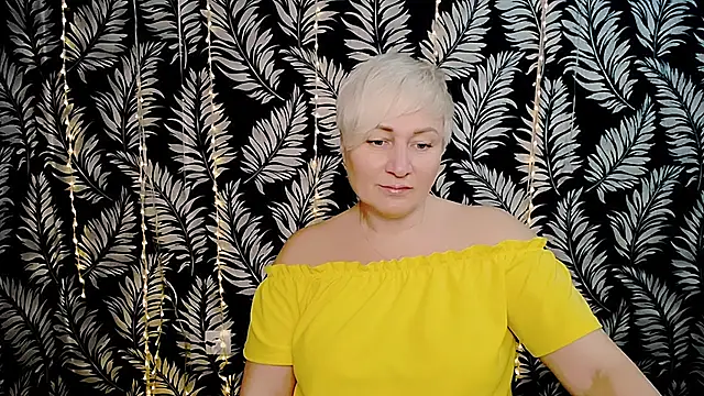 Olivia playful online show from 02-08-26, 12:30