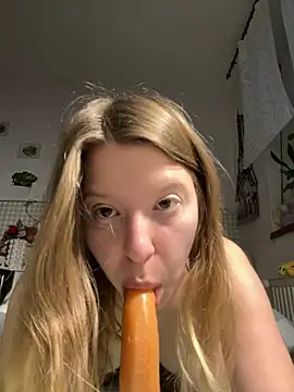 kimczii online show from 05-05-26, 06:21