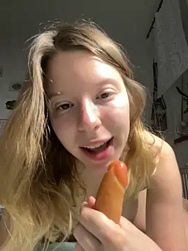 kimczii online show from 05-07-26, 06:19