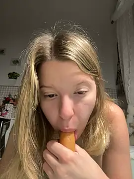 kimczii online show from 08-10-26, 06:06