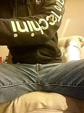 Snapshot of eddouxxx78 chatting on 02-13-26, 03:08 eddouxxx78 online show from 02-13-26, 03:08