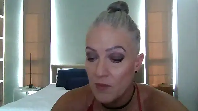 Devon2020 online show from 11-12-25, 08:59