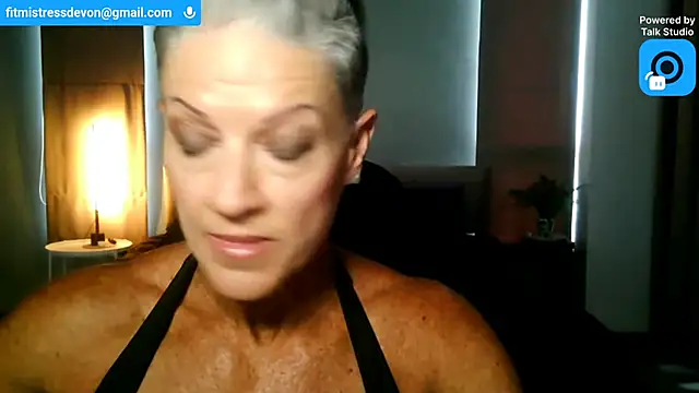 Snapshot of Devon2020 chatting on 06-17-26, 08:50 Devon2020 online show from 06-17-26, 08:50