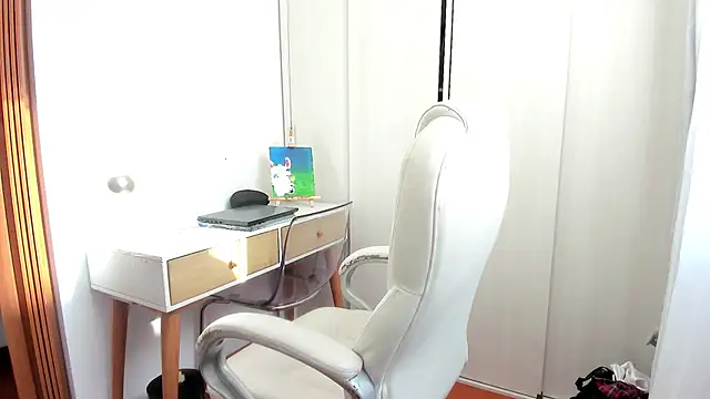 Snapshot of Gia__Paige chatting on 10-02-25, 09:00 Gia Paige online show from 10-02-25, 09:00