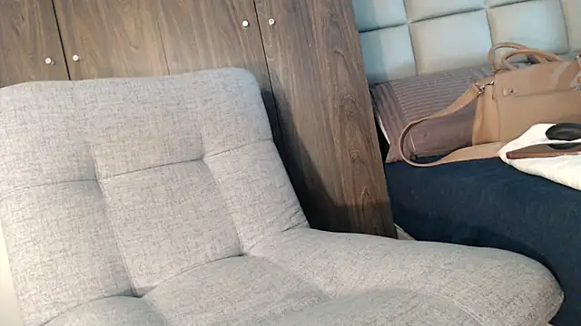 hottestrans online show from 02-12-26, 03:45