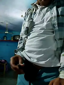 Snapshot of Nishubig chatting on 02-08-25, 07:48 Nishubig online show from 02-08-25, 07:48