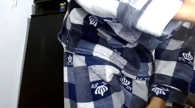Snapshot of angelamarie1 chatting on 12-03-24, 10:50 angelamarie1 online show from 12-03-24, 10:50