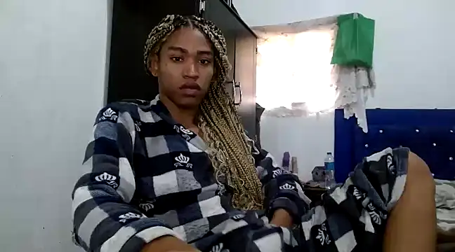 Snapshot of angelamarie1 chatting on 12-30-24, 03:35 angelamarie1 online show from 12-30-24, 03:35