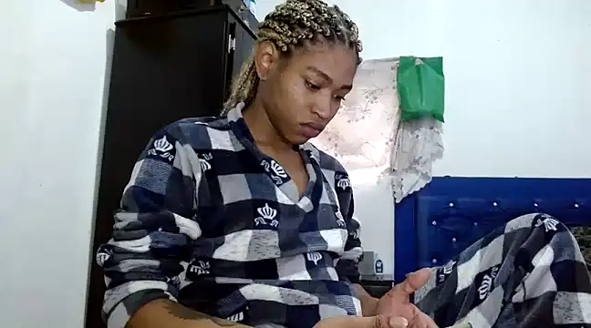 Snapshot of angelamarie1 chatting on 01-03-25, 12:41 angelamarie1 online show from 01-03-25, 12:41