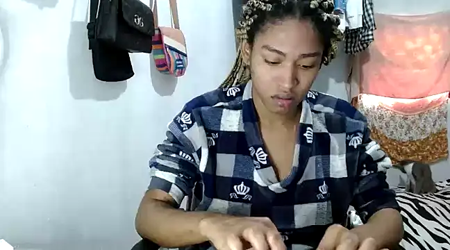 Snapshot of angelamarie1 chatting on 02-09-25, 04:18 angelamarie1 online show from 02-09-25, 04:18