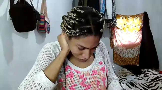 Snapshot of angelamarie1 chatting on 02-27-25, 02:54 angelamarie1 online show from 02-27-25, 02:54
