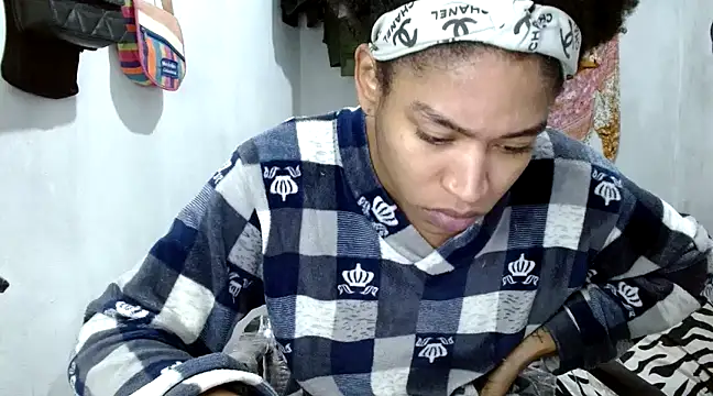 Snapshot of angelamarie1 chatting on 03-14-25, 11:22 angelamarie1 online show from 03-14-25, 11:22
