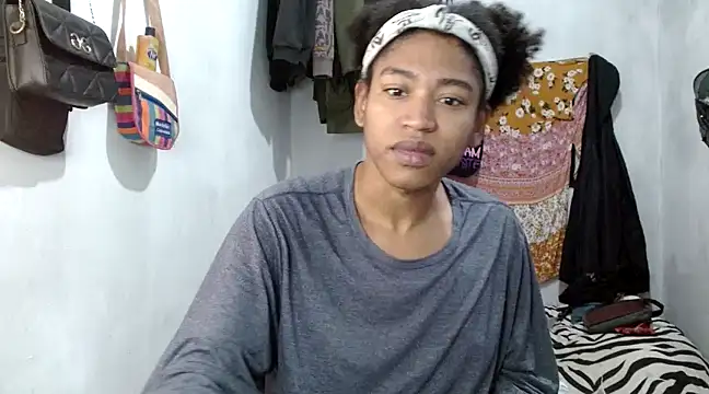 Snapshot of angelamarie1 chatting on 03-17-25, 02:08 angelamarie1 online show from 03-17-25, 02:08