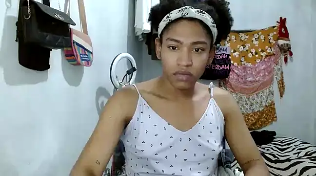 Snapshot of angelamarie1 chatting on 03-20-25, 11:02 angelamarie1 online show from 03-20-25, 11:02
