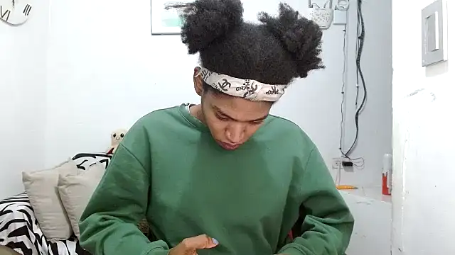 angelamarie1 online show from 02-03-26, 11:26