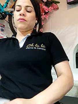 Dannacamila online show from 04-10-26, 11:09