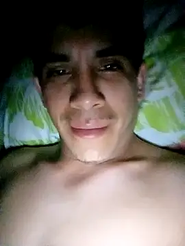 Snapshot of LarryCapija chatting on 10-10-25, 05:50 LarryCapija online show from 10-10-25, 05:50