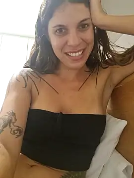 frenchxena98 online show from 01-04-25, 10:24