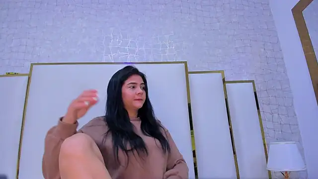 Snapshot of paola_rodriguez chatting on 09-17-25, 11:45 paola rodriguez online show from 09-17-25, 11:45