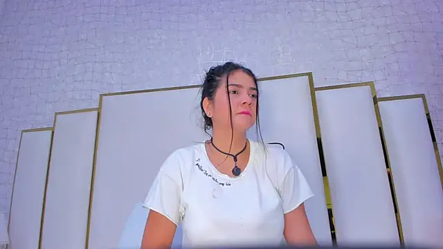 paola rodriguez online show from 09-21-25, 11:45