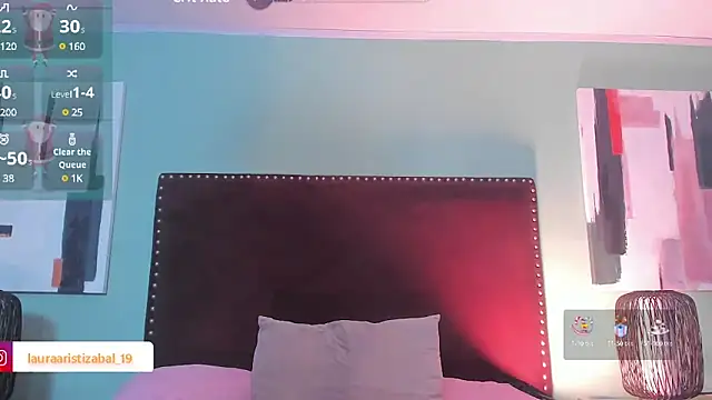 LauraAristizabal online show from 12-23-24, 01:24