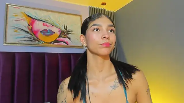 LauraAristizabal online show from 05-01-26, 11:42