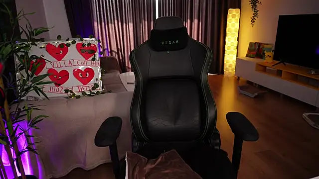 ShyNdWild online show from 02-26-25, 02:03