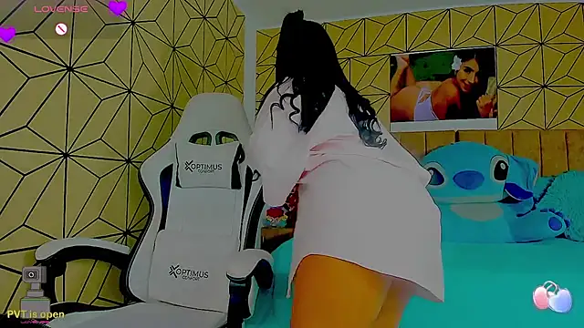 vane lopez  online show from 03-14-26, 07:41