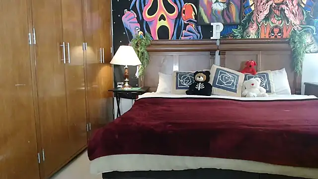 MINI Petite online show from 12-17-24, 05:36