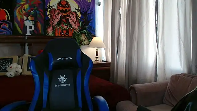 MINI Petite online show from 01-09-25, 08:44