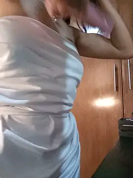 MINI Petite online show from 05-27-26, 05:21