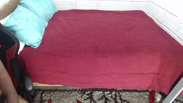 sexyjustin202 online show from 05-01-26, 10:03