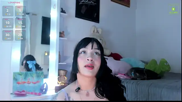 miaa-lee online show from 11-06-25, 03:24