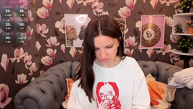 MelaniGrand online show from 05-11-26, 08:20