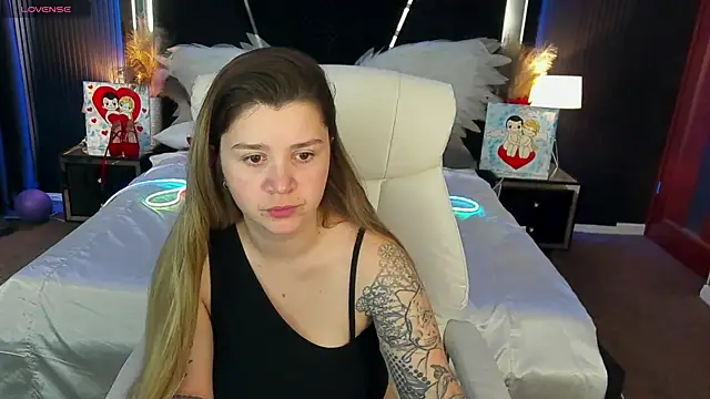 AmellyMilly online show from 03-15-26, 01:39